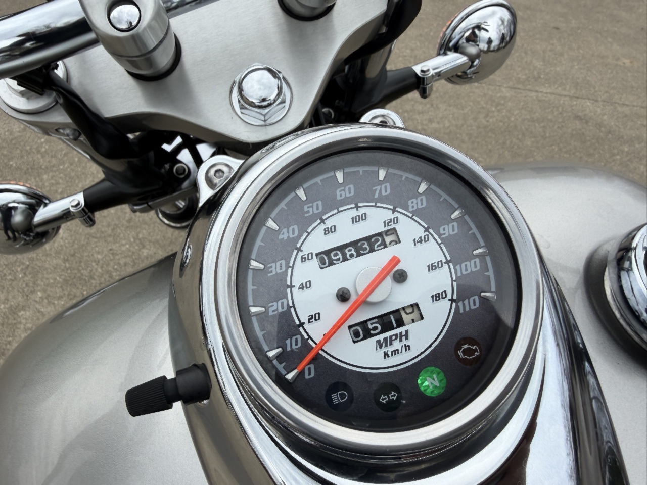 2014 Yamaha V-Star 650 Custom